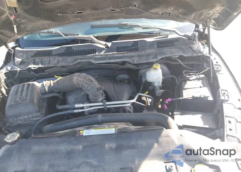 2009 Dodge Ram 1500 z USA, uszkodzony, nr VIN 1D3HB13T49S736019